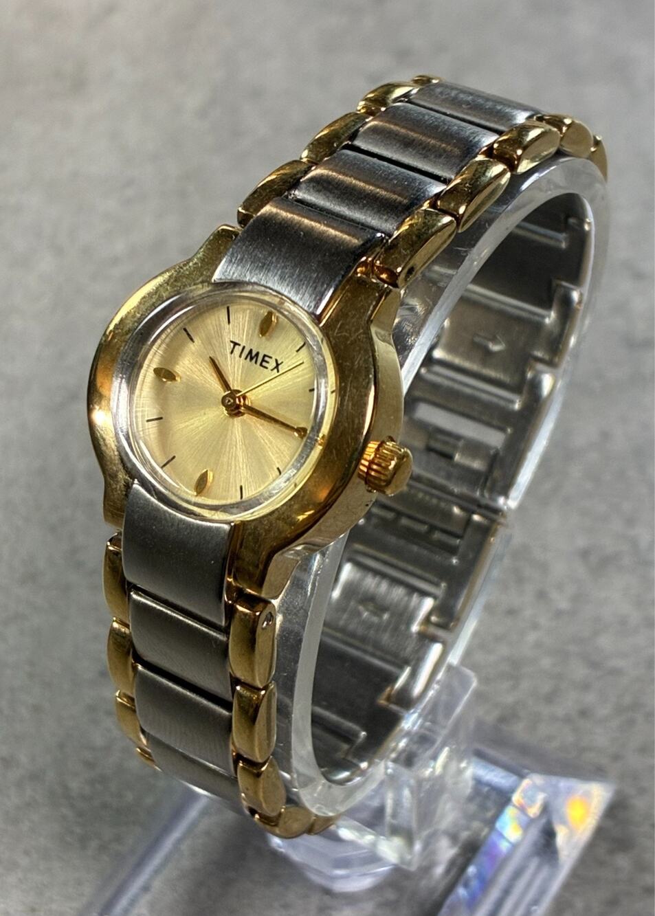 Timex Women's Gold Tone Quartz Watch 22mm Two Tone 6" Bracelet Works Great